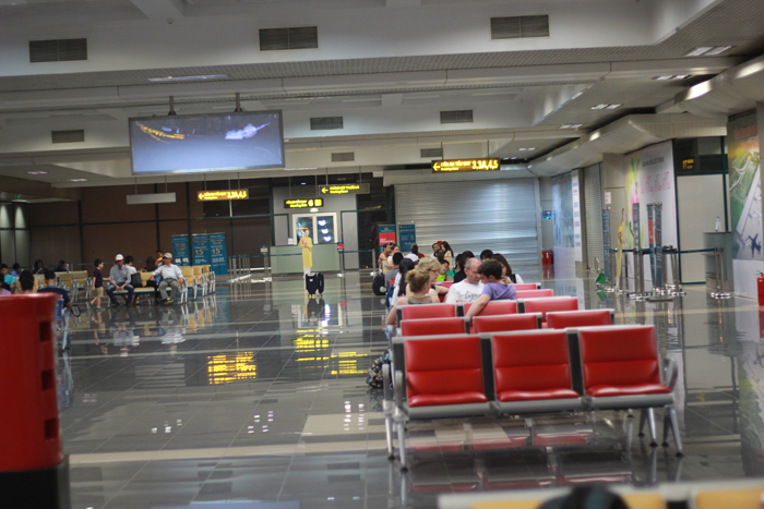 ghế chờ sân bay Nội Bài