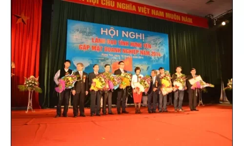 Hội nghị lãnh đạo tỉnh Hưng Yên gặp mặt doanh nghiệp