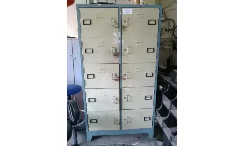  Mua tủ sắt văn phòng giá rẻ không nên chọn tủ thanh lý
