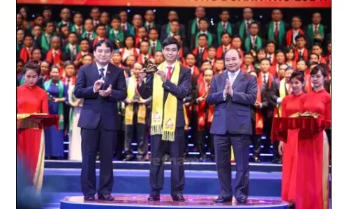 Tập đoàn Hòa Phát được vinh danh Top 10 “Sao Vàng Đất Việt"