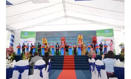 Hòa Phát khánh thành nhà máy thức ăn chăn nuôi đầu tiên