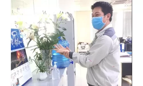 Tập đoàn Hòa Phát ủng hộ 5 tỷ đồng phòng chống dịch Covid-19