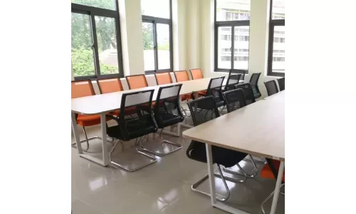 Đặc điểm ưu việt của ghế lưới chân quỳ Hoà Phát