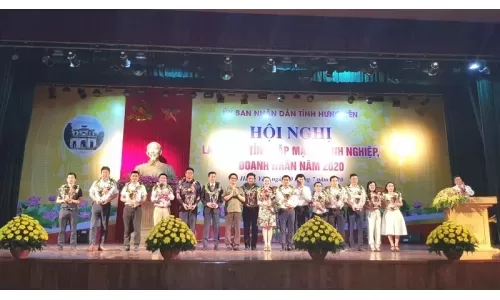 Nhiều công ty thành viên của Hòa Phát được vinh danh tại Hưng Yên