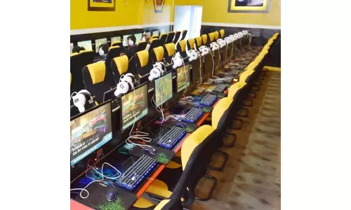 Lý do lựa chọn ghế chân quỳ game sử dụng tại nhà