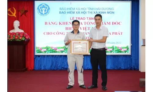 Thép Hòa Phát Hải Dương nhận bằng khen của Bảo hiểm xã hội Việt Nam