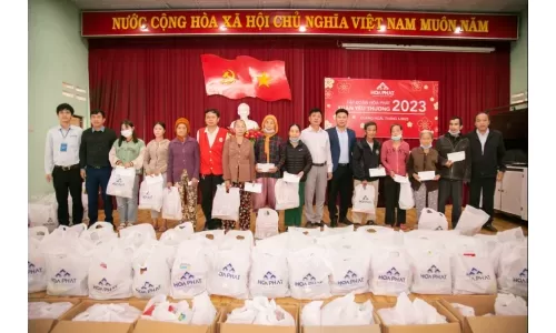 Hòa Phát mang “Xuân yêu thương” tới các hộ nghèo tại 13 tỉnh thành trên cả nước