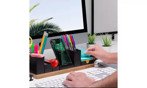 5 mẹo sắp xếp bàn làm việc văn phòng của bạn để thành công