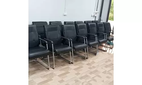 Giải pháp tiết kiệm ngân sách với ghế văn phòng Hòa Phát giá rẻ