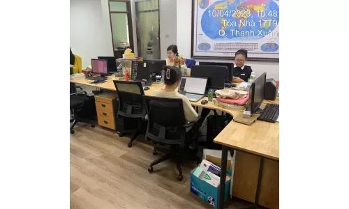 Lợi ích bàn làm việc hòa phát giá rẻ cho doanh nghiệp mới thành lập