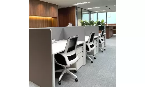Sự thoải mái và tiện nghi cùng ghế xoay lưới văn phòng Hòa Phát