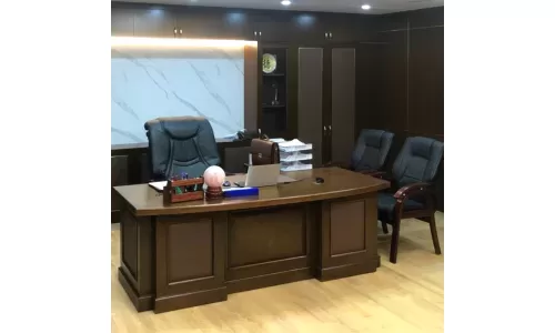 Cách chọn kích thước bàn giám đốc cho văn phòng hiện đại