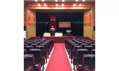 Ghế hội trường chân cố định hay chân di động? Loại nào phổ biến hiện nay?