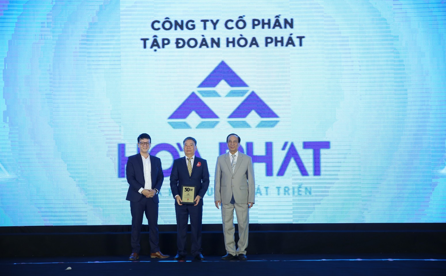 Hòa Phát lọt Top 50 Công ty kinh doanh hiệu quả nhất Việt Nam lần thứ 10 liên tiếp